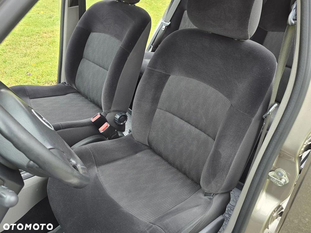 Renault Thalia 1.6 16V All Inclusive - 19