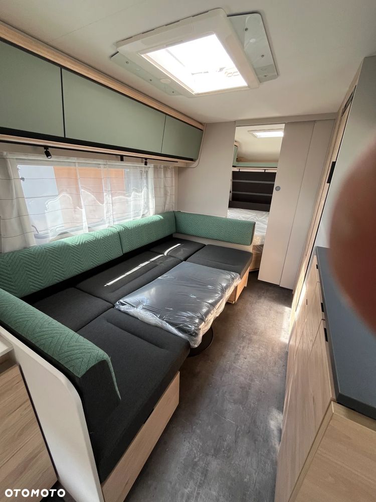 Dethleffs Camper 560 FMK - 17