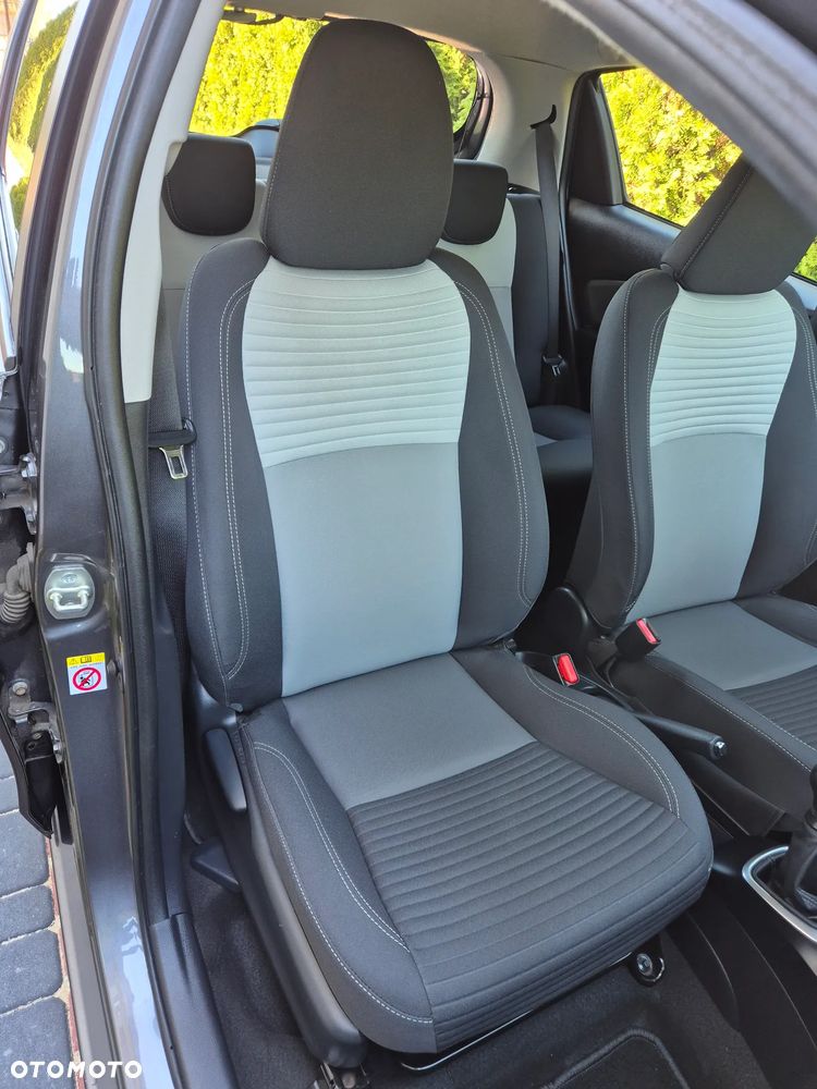 Toyota Yaris 1.0 Active - 22