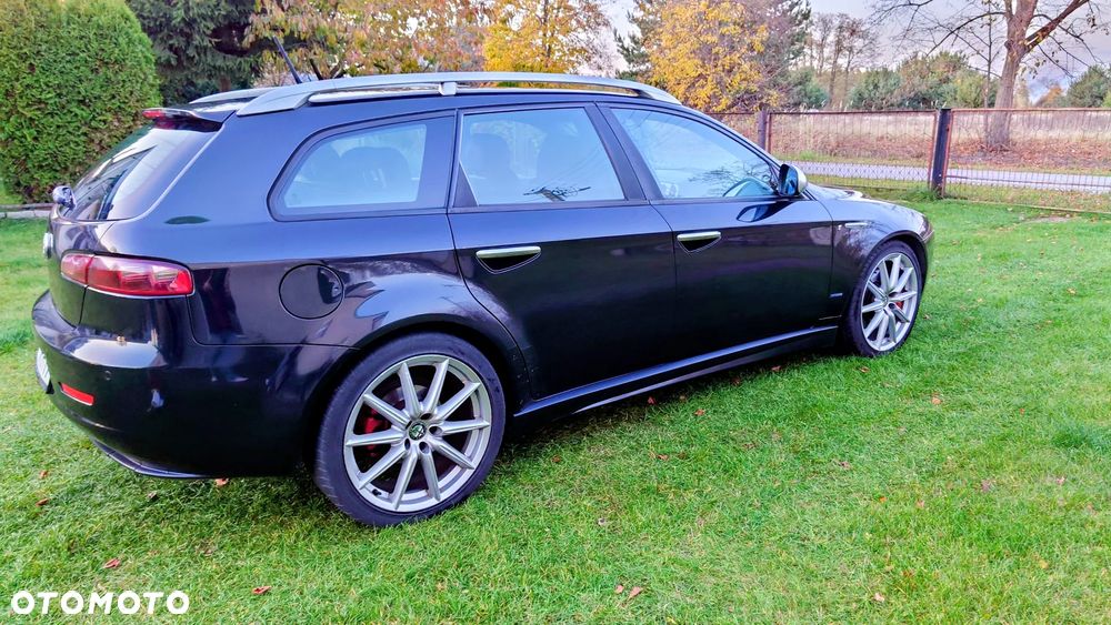 Alfa Romeo 159 1.9 JTDM 16V DPF ti - 12