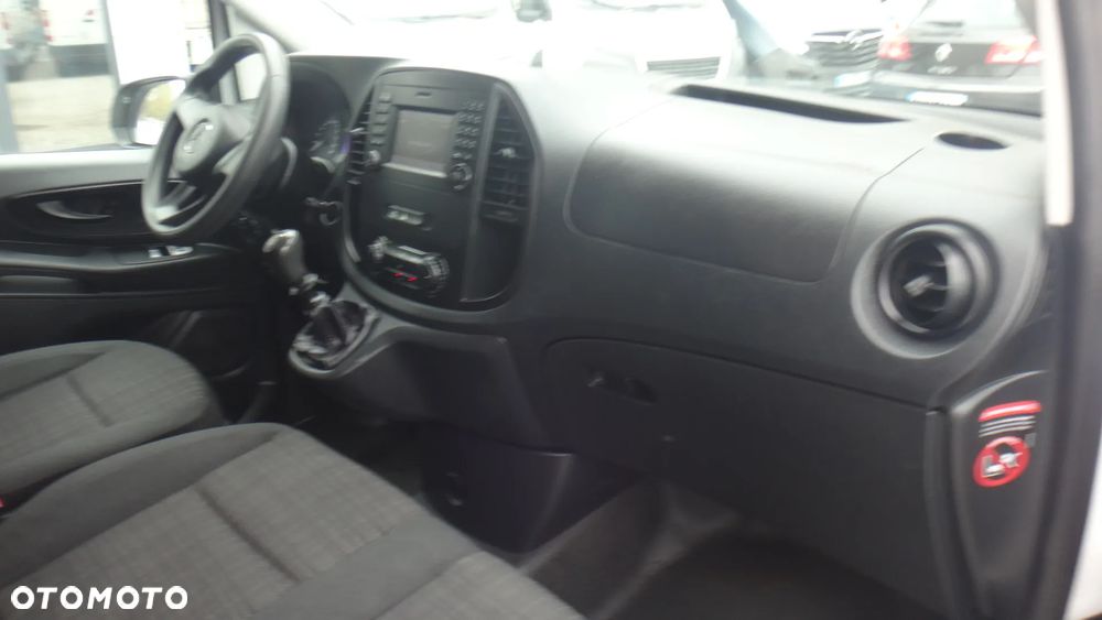 Mercedes-Benz Vito - 10