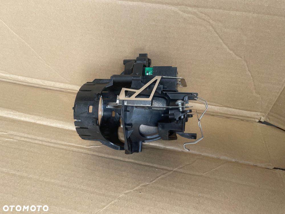 62611913 Soczewka lampy xenon bmw e90 e91 - 2