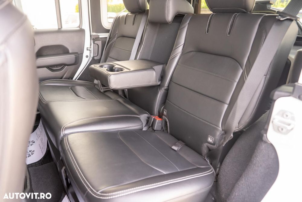 Jeep Wrangler 2.0 4xe Plug-In Hybrid Hardtop Rubicon - 23