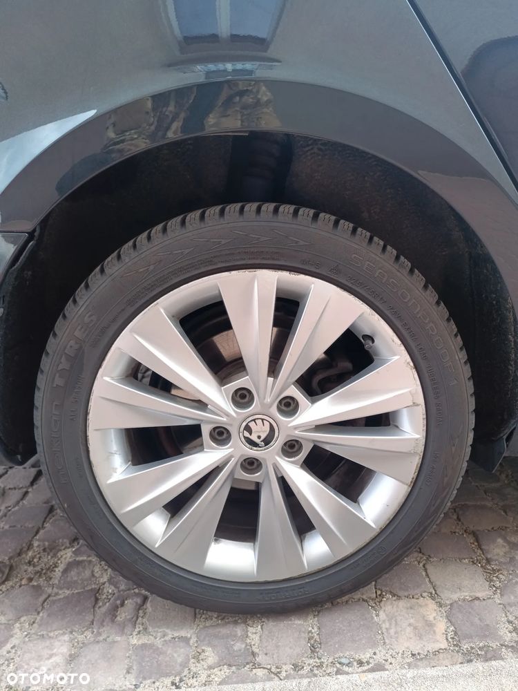 Skoda Superb 2.0 TDI 4x4 Comfort DSG - 13