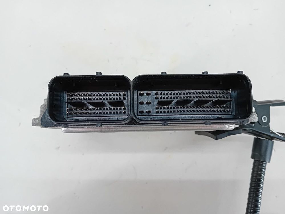 KOMPUTER, STEROWNIK SKODA SUPERB II 2.0 TDI KOMBI 03L906018CJ 0281016850 - 2