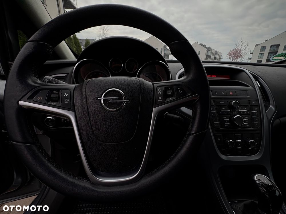 Opel Astra 1.4 Turbo Sport - 17