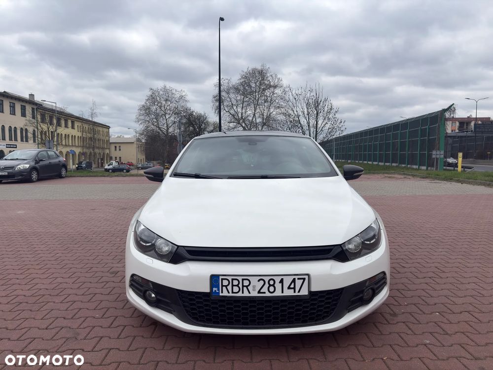 Volkswagen Scirocco - 8