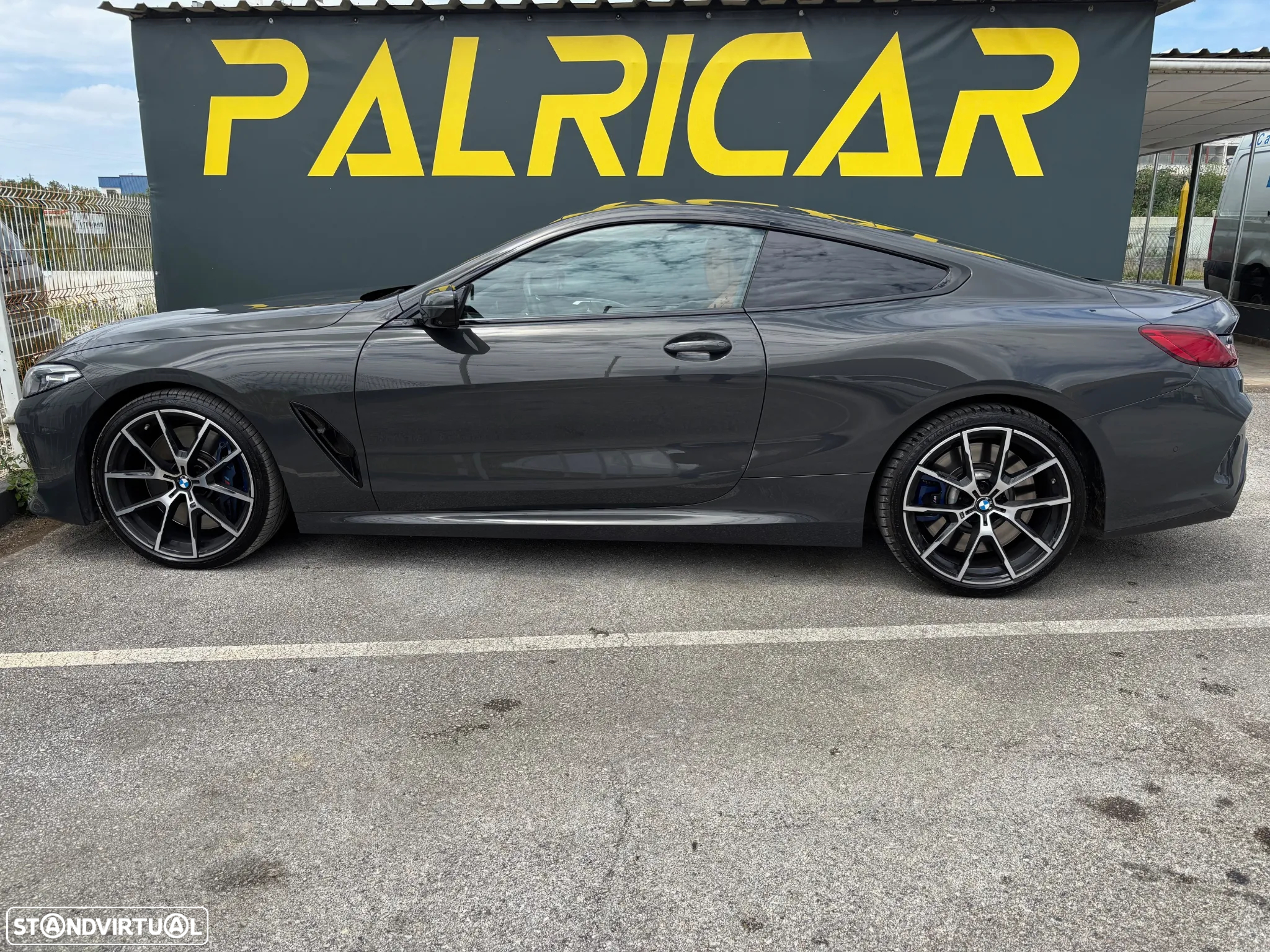 BMW M850i xDrive - 4