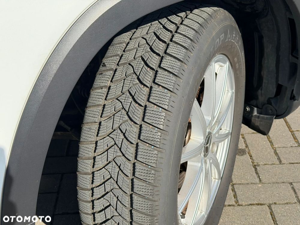 Mercedes-Benz GLB - 20