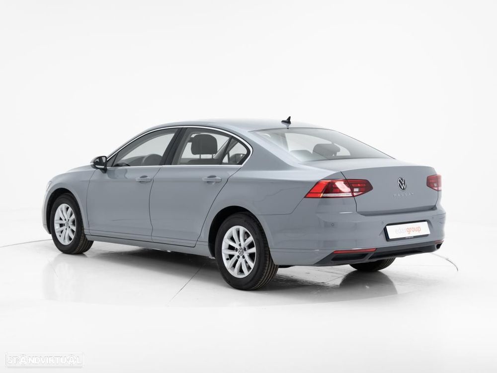 VW Passat 2.0 TDI Business DSG - 5