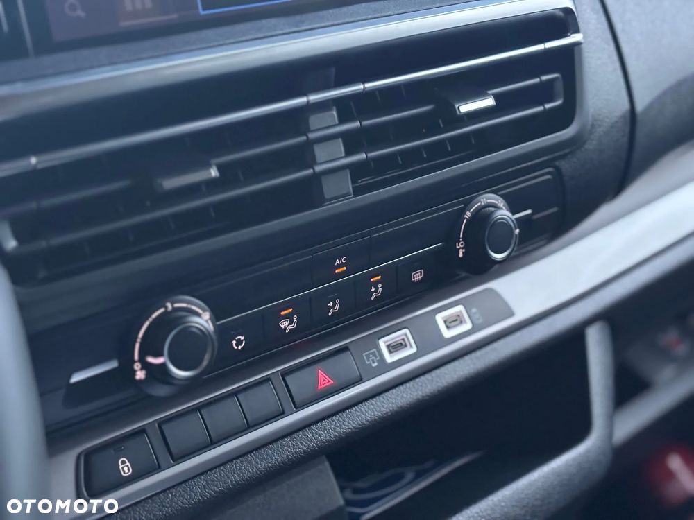 Toyota Proace Verso 2.0 D4-D Long Business - 11