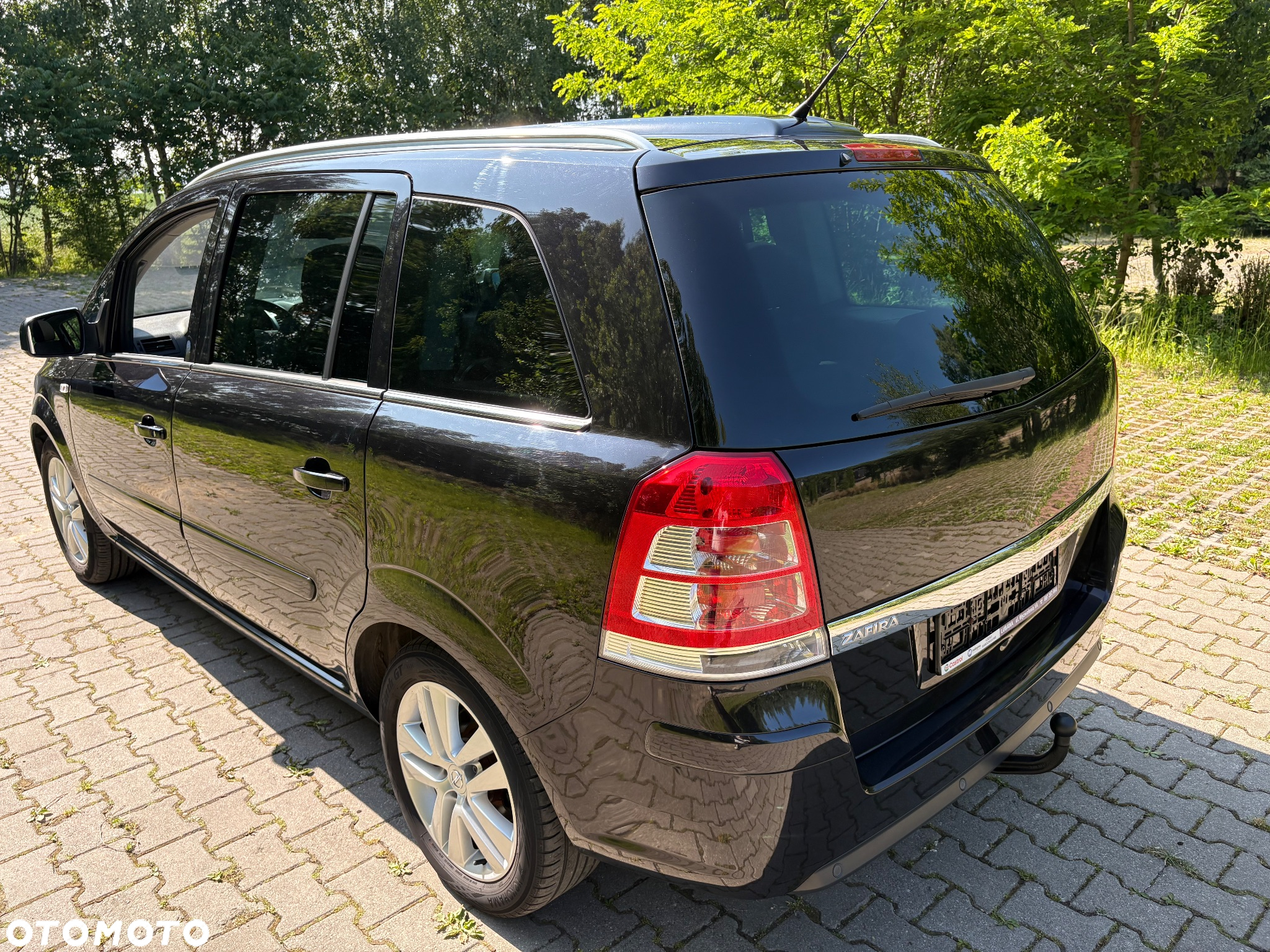 Opel Zafira 1.8 Design Edition - 24