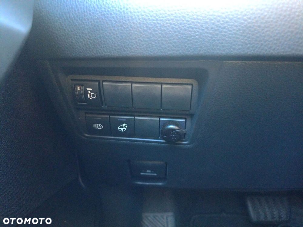 Toyota Yaris Hybrid 1.5 Style - 25