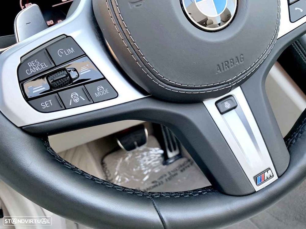 BMW M850i xDrive - 14