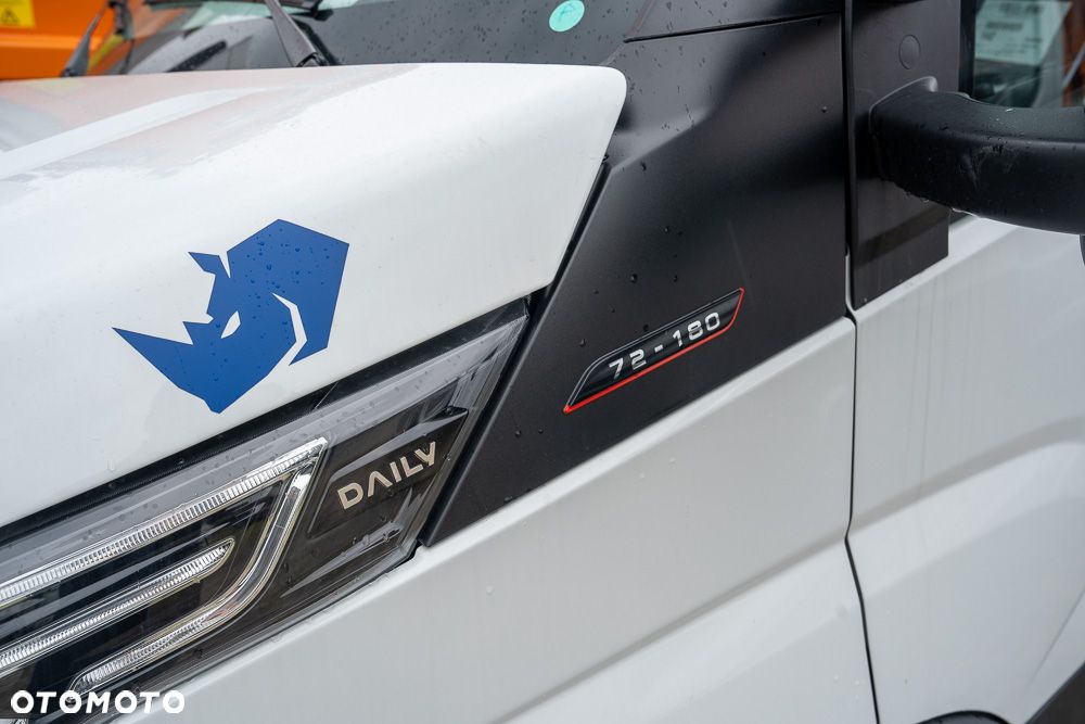 Iveco Daily 70C18 - 17