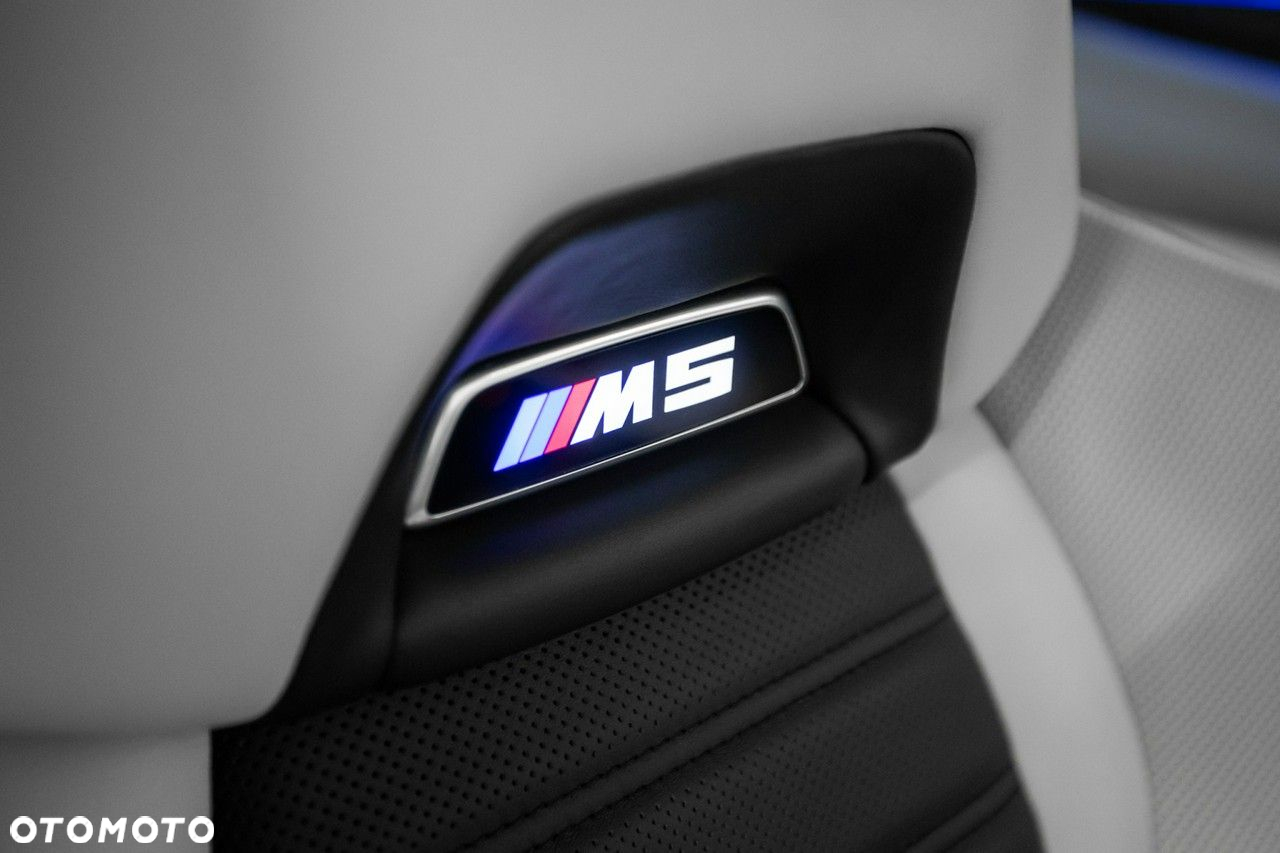BMW M5 - 32