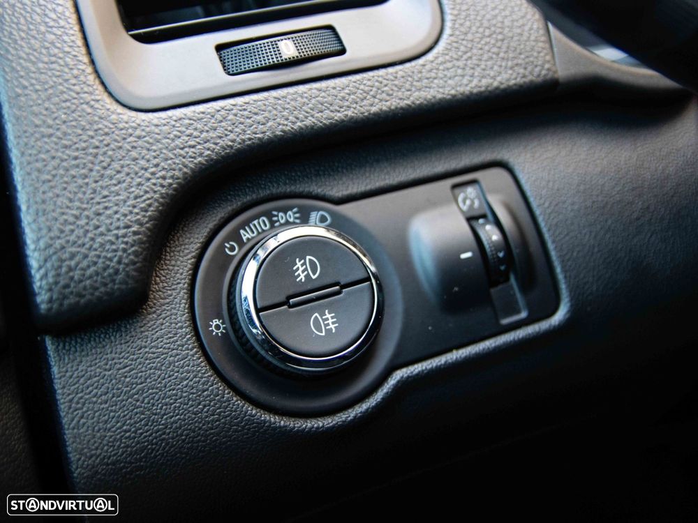 Opel Insignia Sports Tourer 2.0 CDTi Cosmo S/S - 27