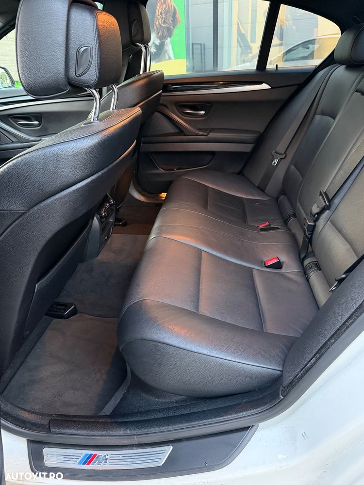 BMW Seria 5 525d Aut. - 6