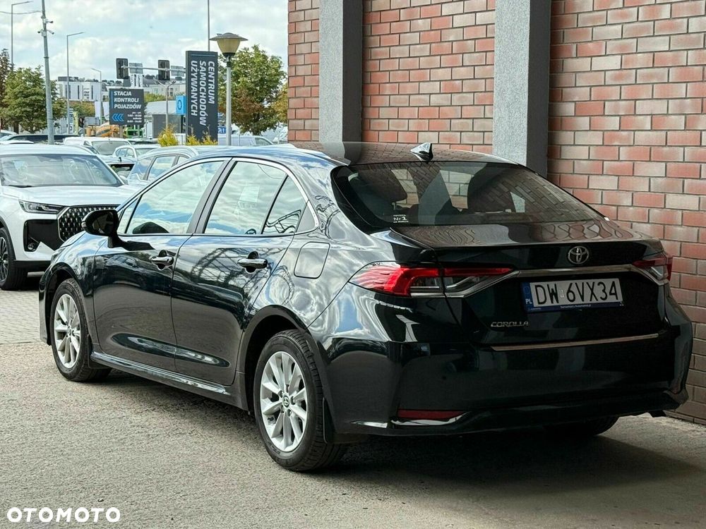 Toyota Corolla - 3