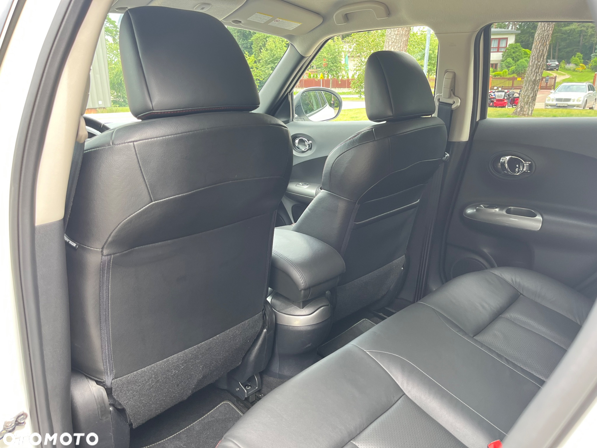 Nissan Juke 1.6 DIG-T ALL-MODE 4x4i CVT Tekna - 16