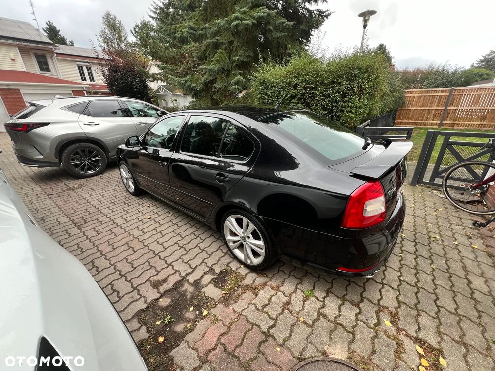 Skoda Octavia 2.0 TFSI RS - 2