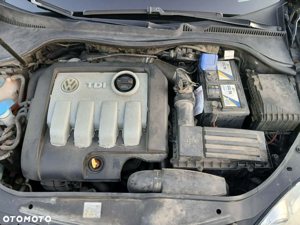 Volkswagen Jetta 1.9 TDI Comfortline - 7