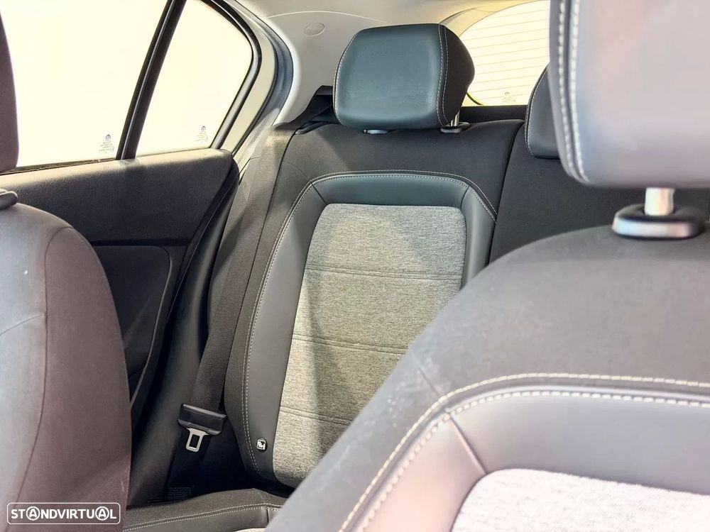 Fiat Tipo Cross 1.0 GSE T3 City - 29
