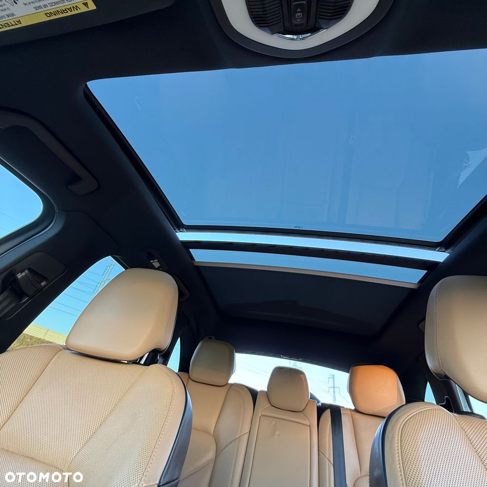 Porsche Cayenne - 15