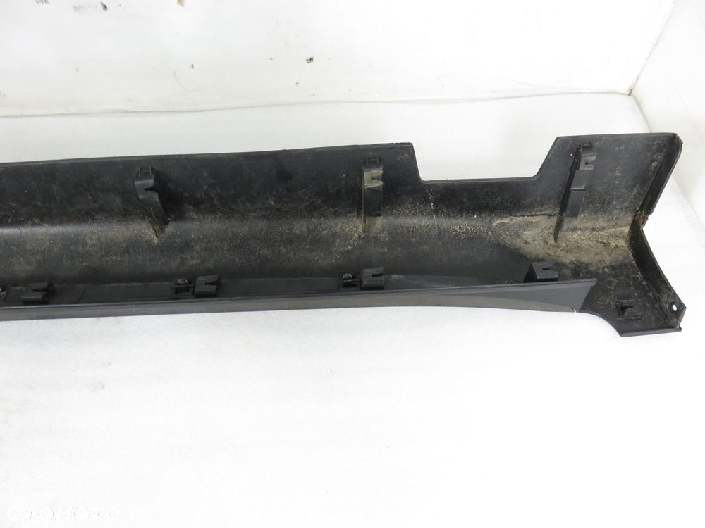 LISTWA PROGOWA PRAWA KIA SPORTAGE 87754F1110 - 4