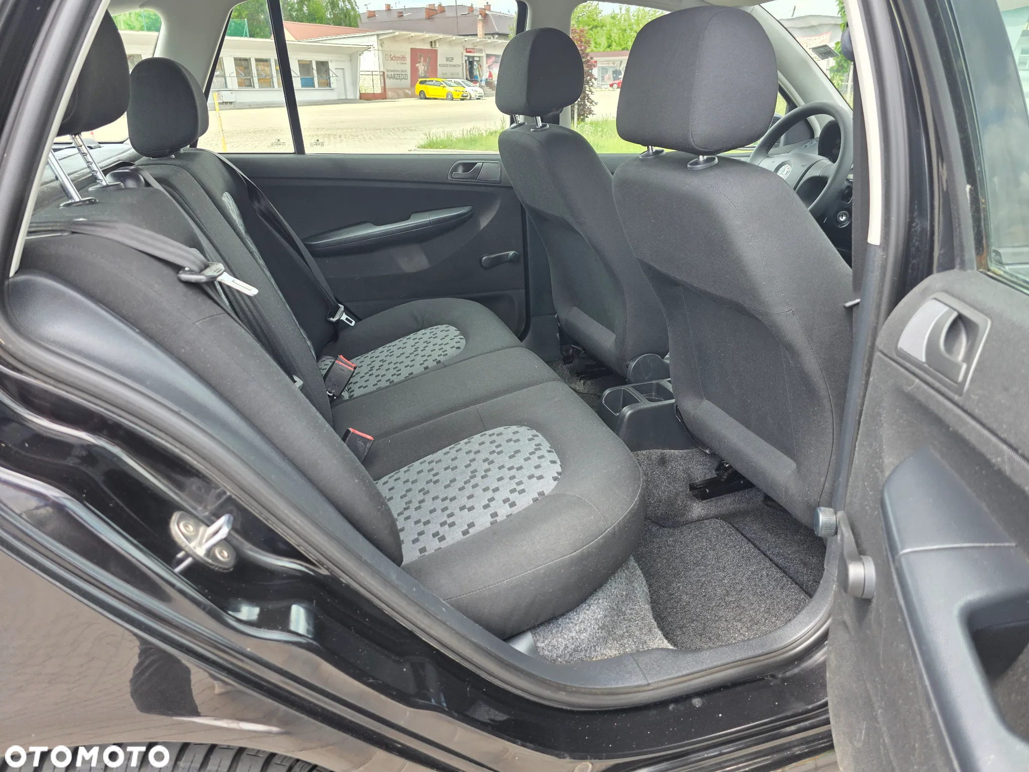 Skoda Fabia 1.4 16V Combi Ambiente - 19