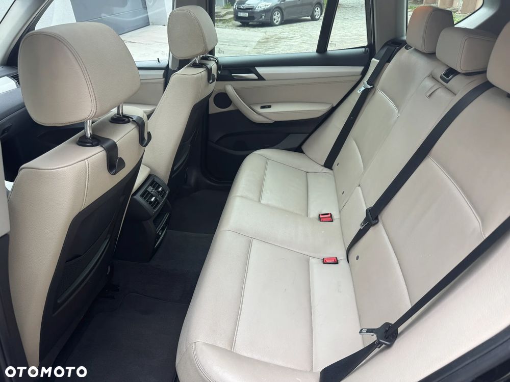 BMW X3 20d xDrive - 24