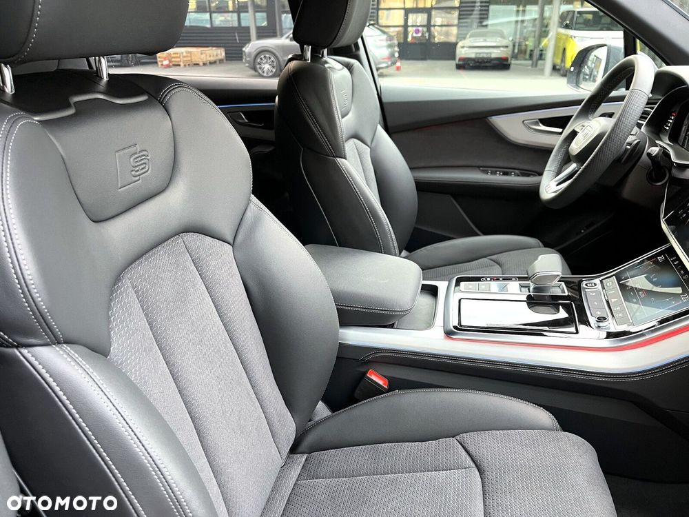 Audi Q7 - 21