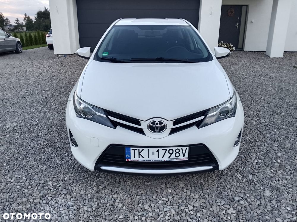 Toyota Auris 1.33 Dual-VVT-i Comfort - 2