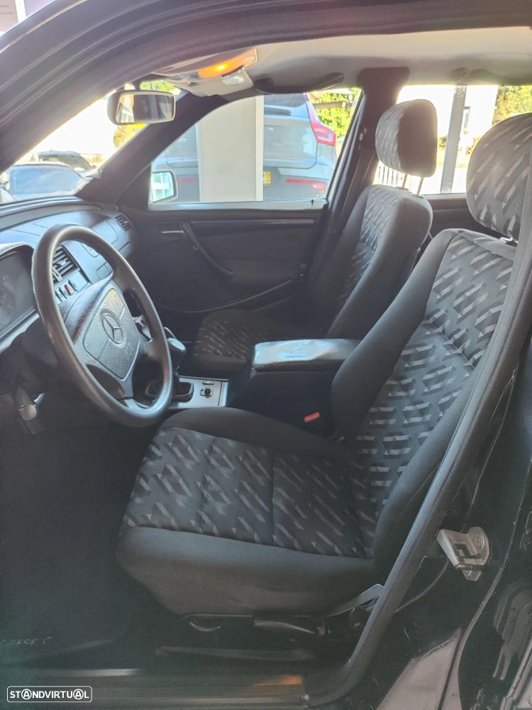 Mercedes-Benz C 220 CDI Sport - 25