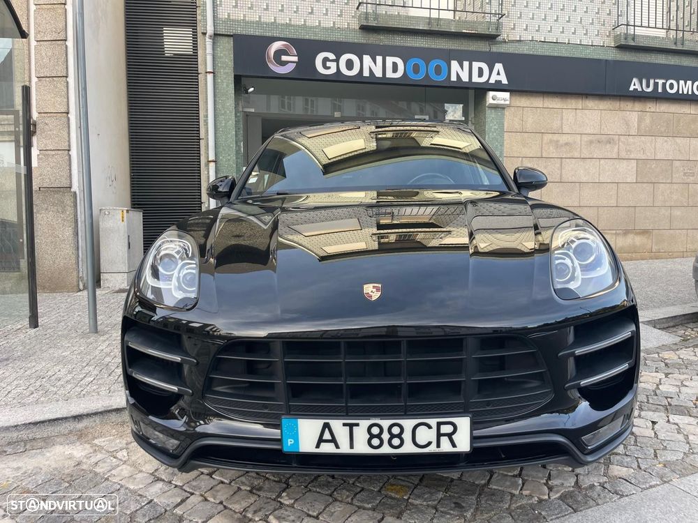 Porsche Macan Turbo PDK - 2