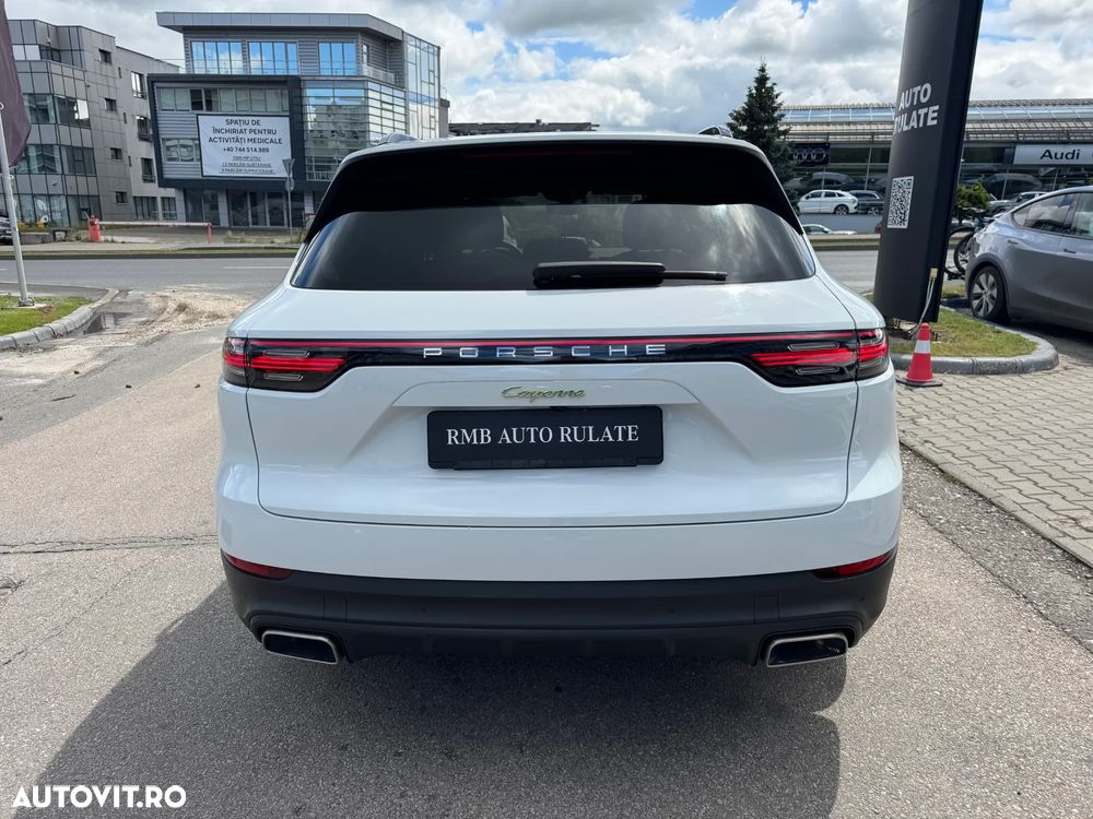 Porsche Cayenne E-Hybrid Tiptronic S - 16
