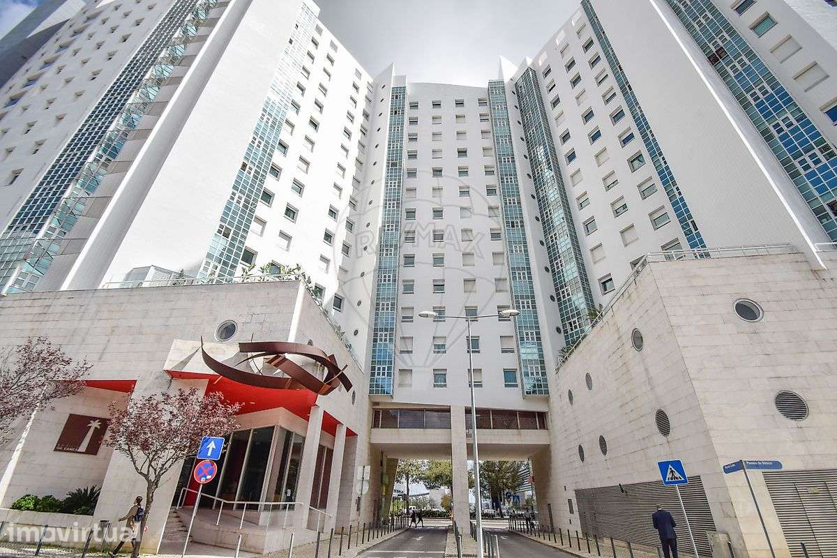 Apartamento T4 para arrendamento - Grande imagem: 2/32