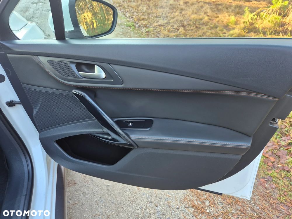 Peugeot 508 RXH BlueHDi 180 EAT6 Stop&Start - 26