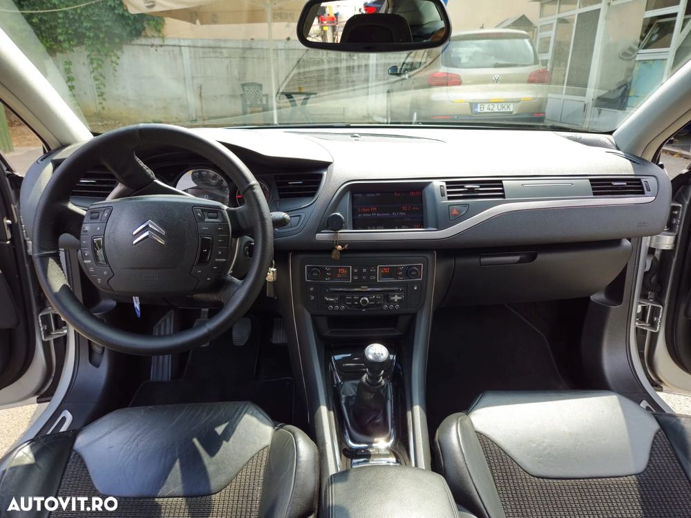 Citroën C5 HDi 140 FAP Exclusive - 11