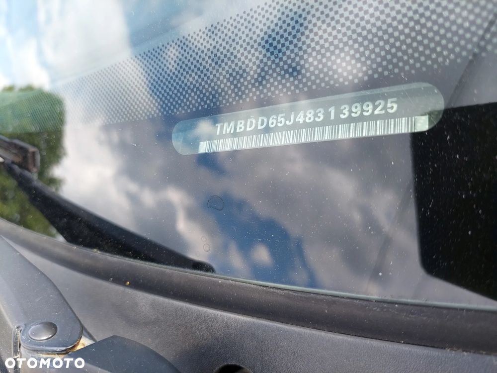 Skoda Fabia 1.6 16V Scout - 11