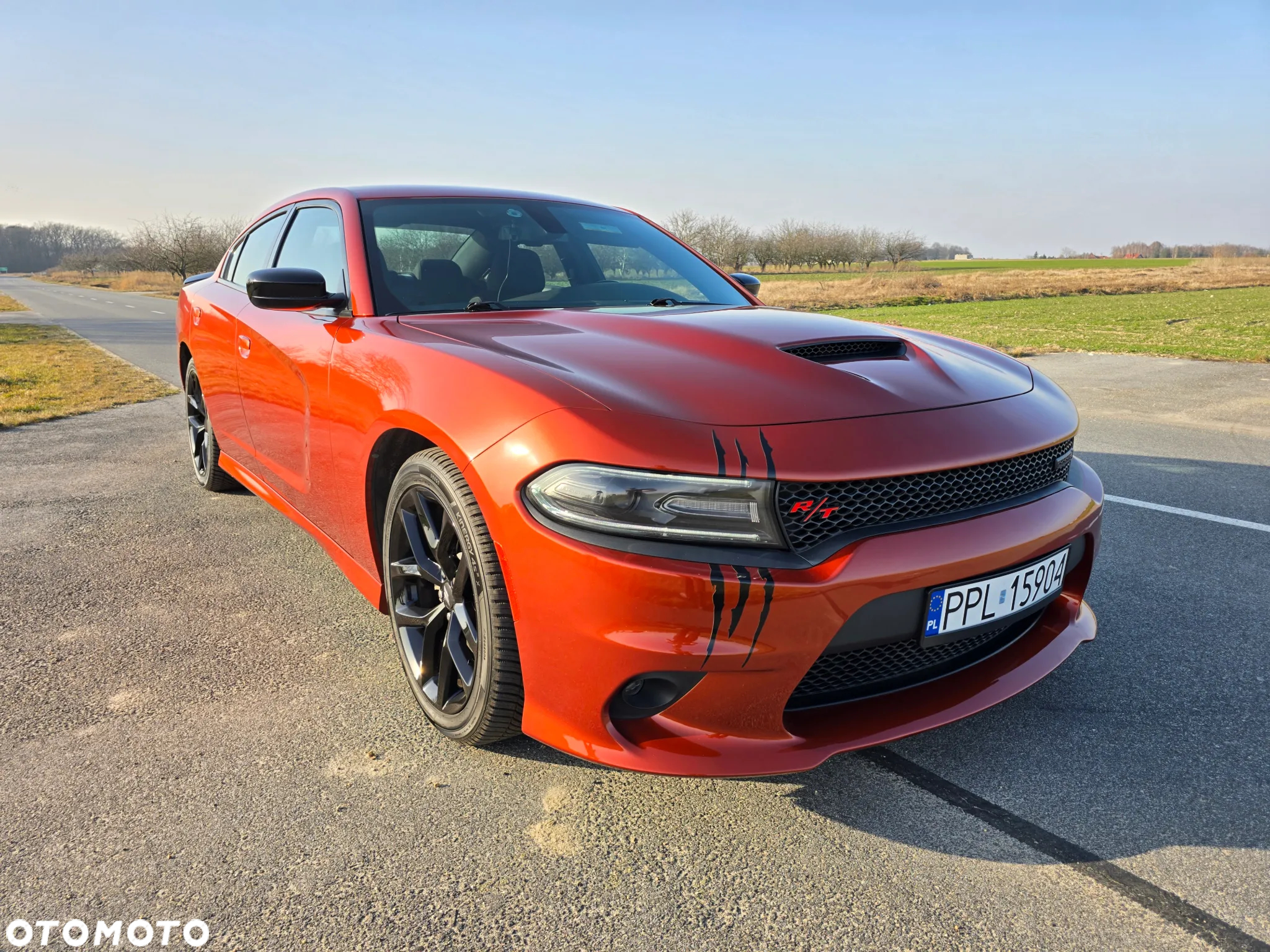 Dodge Charger 5.7 R/T - 2