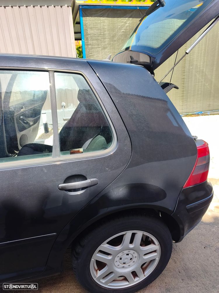 VW Golf 1.4i Confortline - 4