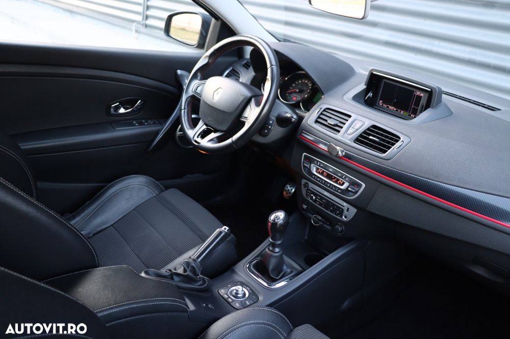 RENAULT Megane 2012 — imagine 9