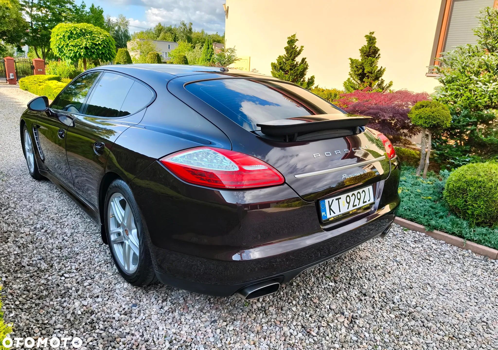 Porsche Panamera 4 PDK Platinum Edition - 29