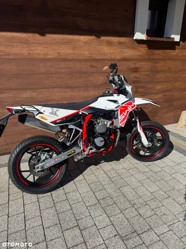 SWM RS 125 R - 4