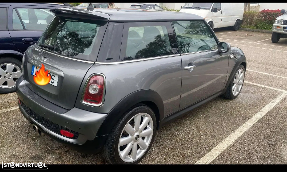 MINI 3 Portas Cooper S - 2