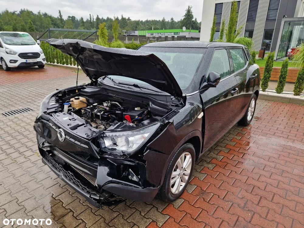 SsangYong/KGM Tivoli 1.6 Crystal Base klm - 3