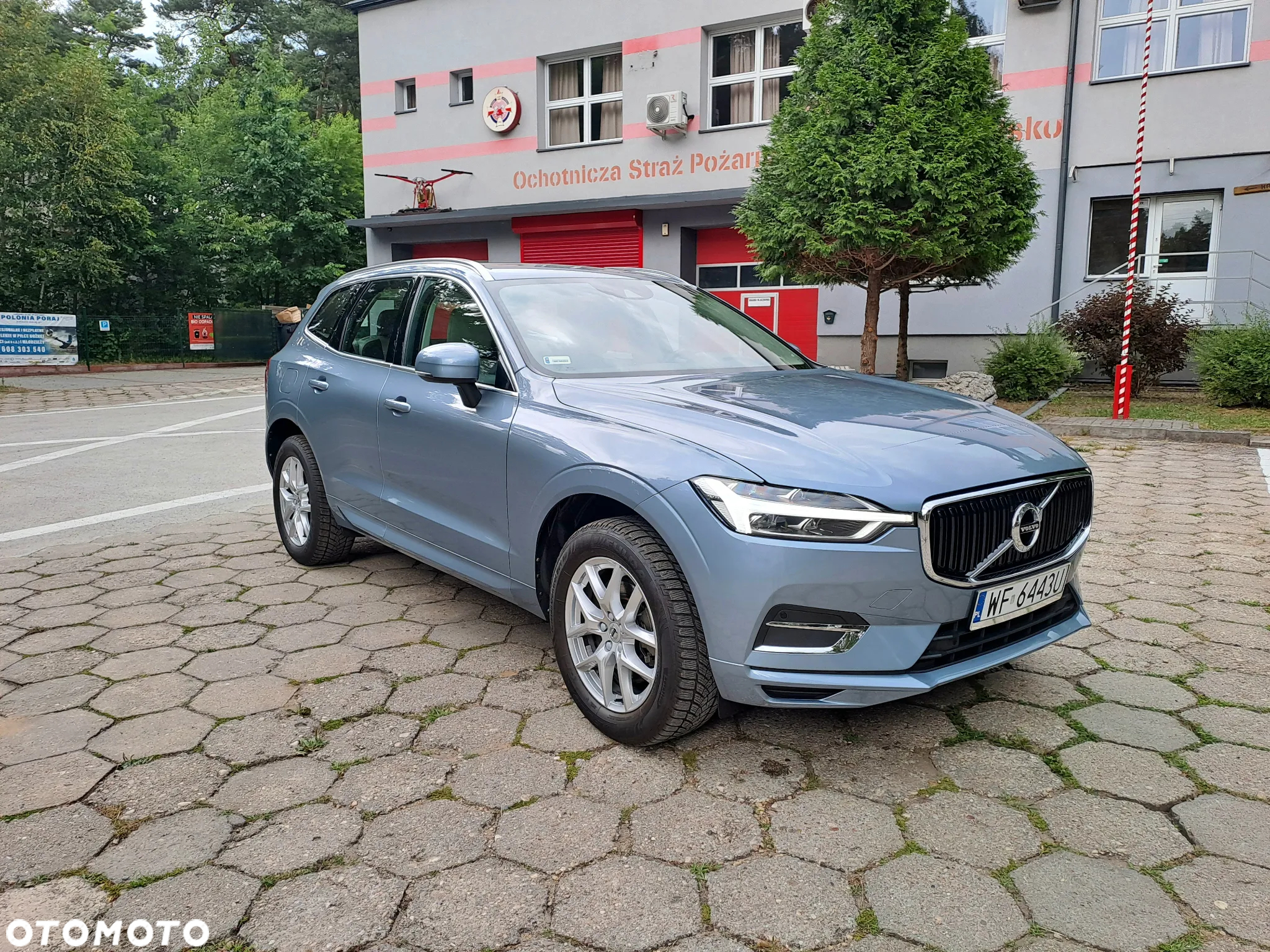 Volvo XC 60 B4 D AWD Momentum Pro - 15