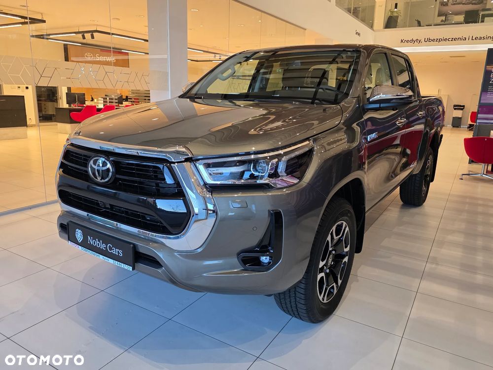 Toyota Hilux 2.8 D-4D mHEV Double Cab Executive 4x4 - 2