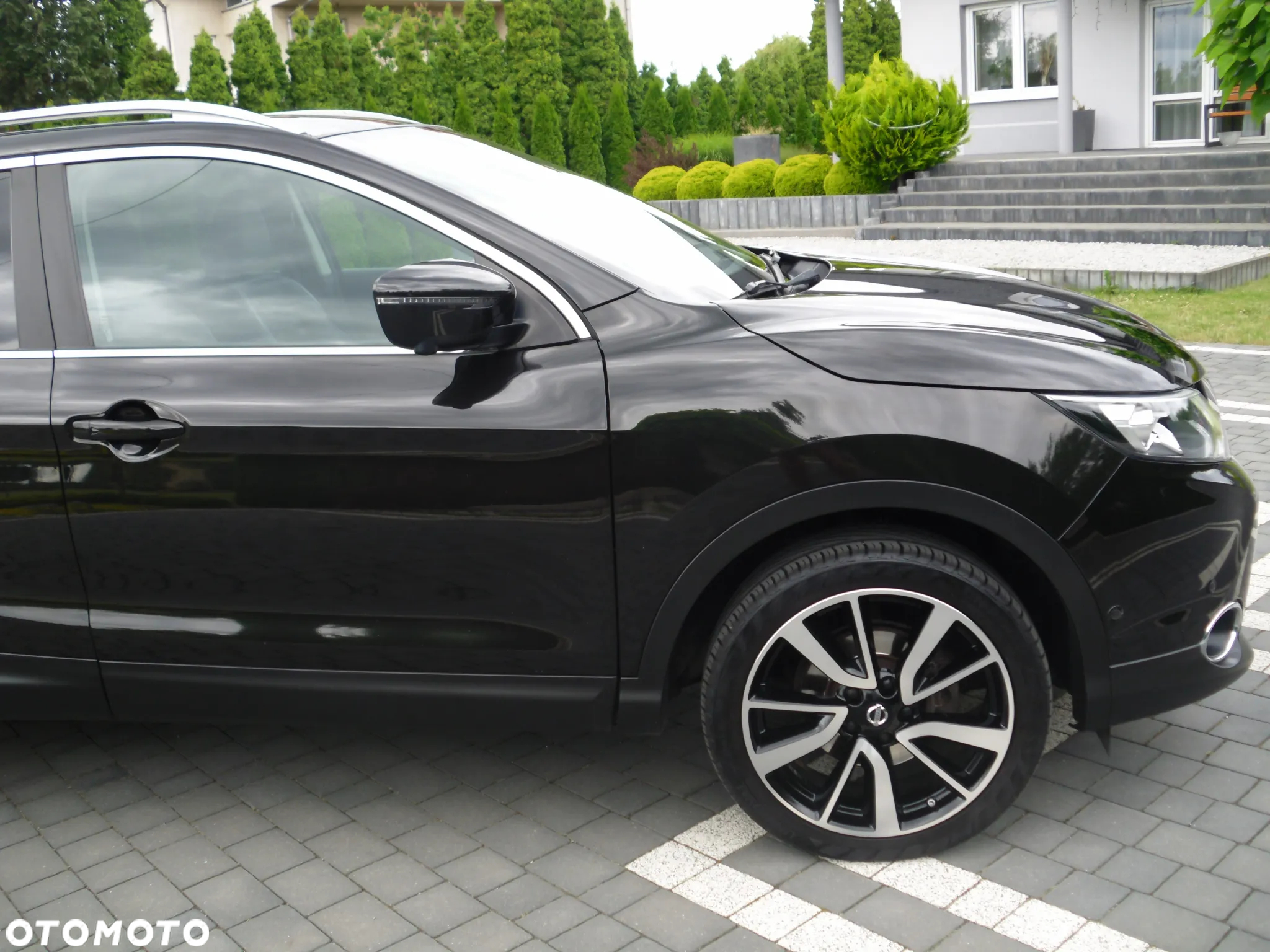 Nissan Qashqai 1.6 DIG-T Tekna+ - 12